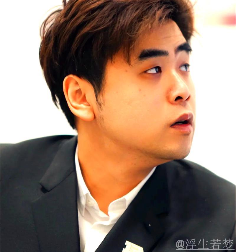 朱开:RNG解散难官宣,21、22赛季目标直指S冠 朱开:RNG解散难官宣,21、22赛季目标直指S冠